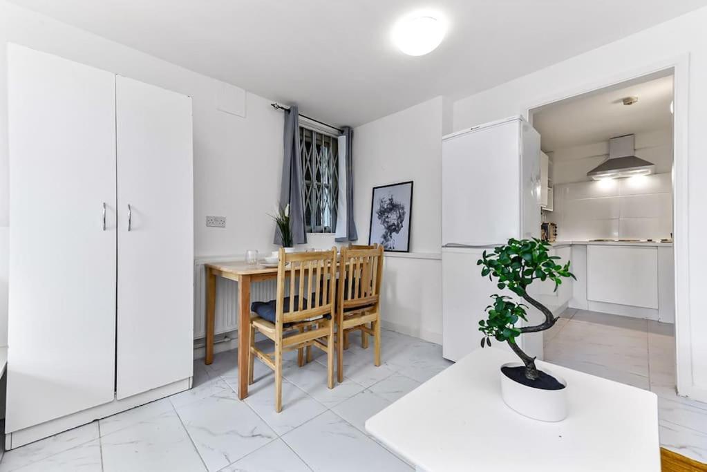 Deluxe Studio Near Camden Town Лондон Экстерьер фото
